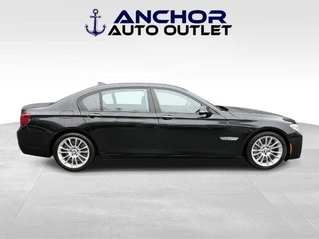 BMW 7-Series  2014