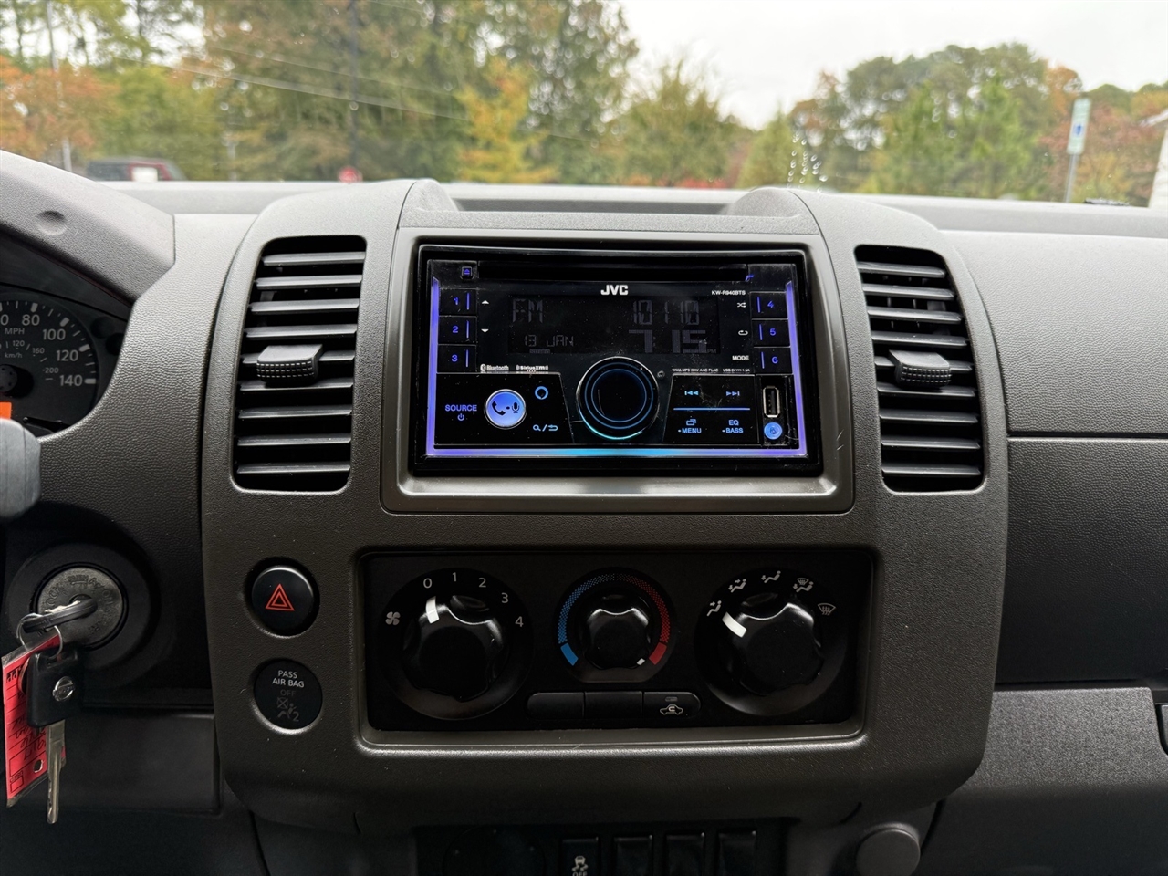 Nissan Frontier S King Cab I4 5MT 2WD 2016