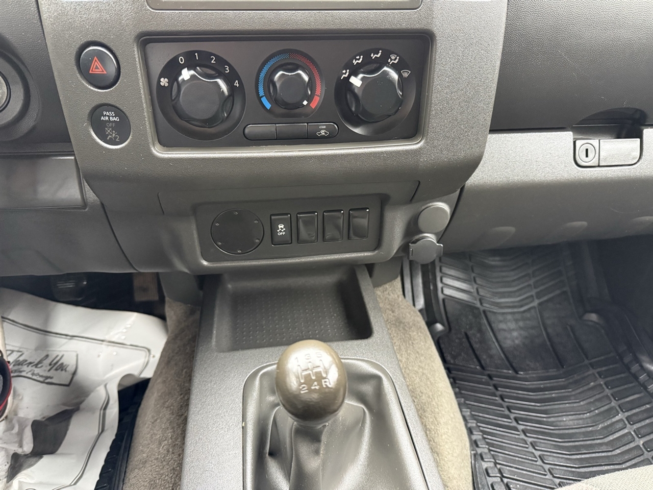 Nissan Frontier S King Cab I4 5MT 2WD 2016