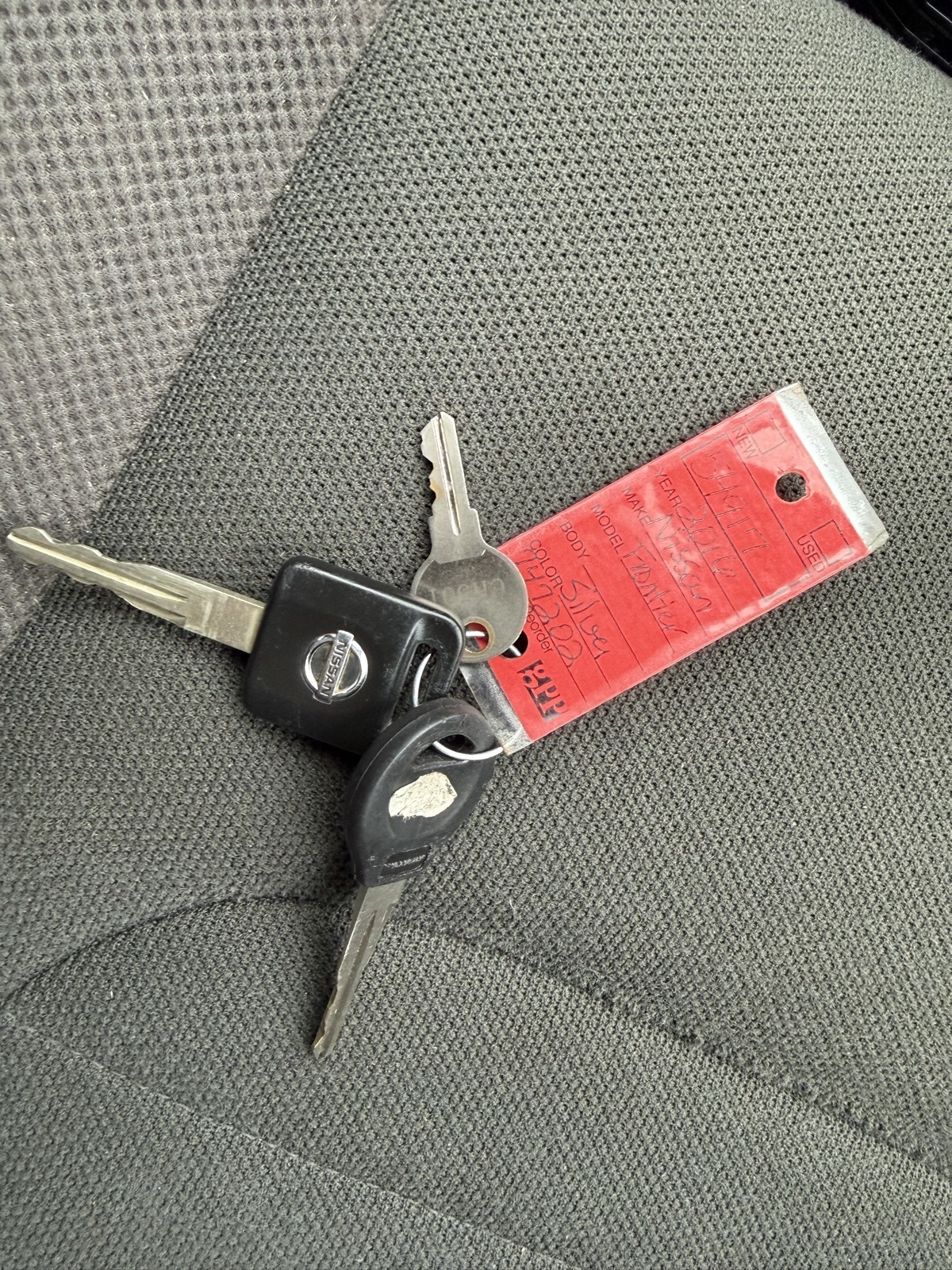 Nissan Frontier S King Cab I4 5MT 2WD 2016