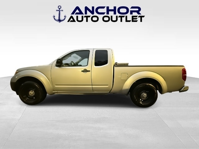 Nissan Frontier S King Cab I4 5MT 2WD 2016