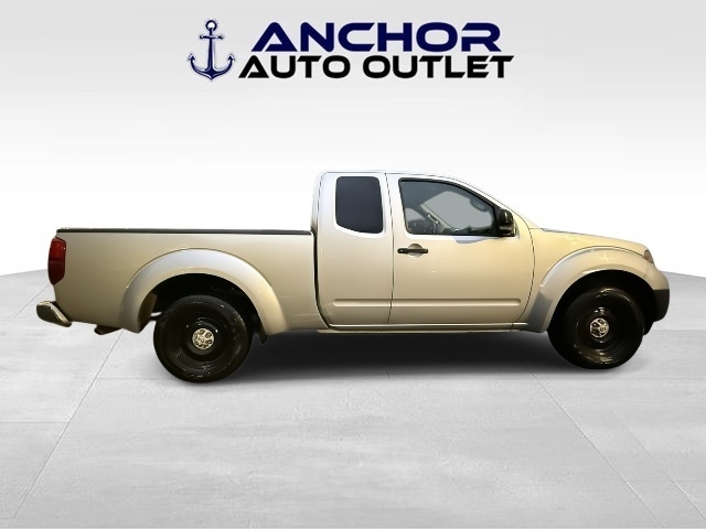 Nissan Frontier S King Cab I4 5MT 2WD 2016