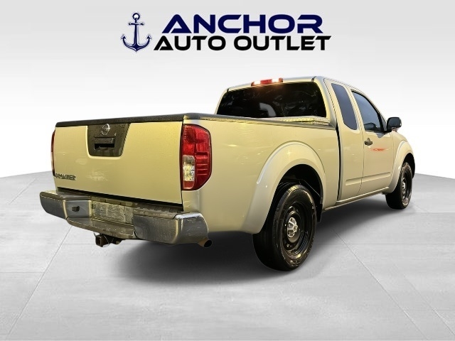 Nissan Frontier S King Cab I4 5MT 2WD 2016