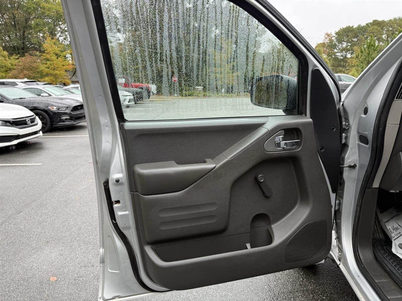 Nissan Frontier S King Cab I4 5MT 2WD 2016