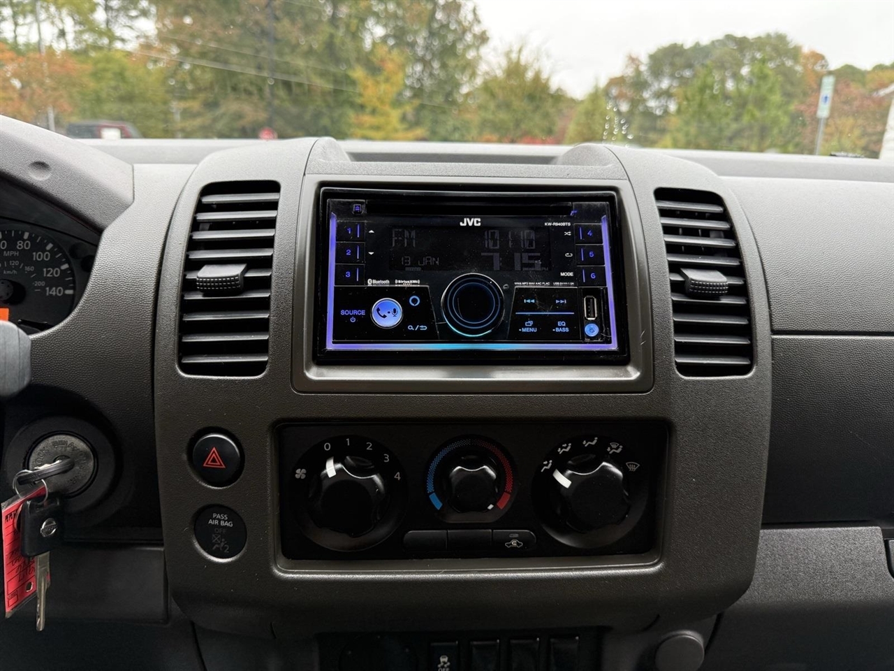 Nissan Frontier S King Cab I4 5MT 2WD 2016