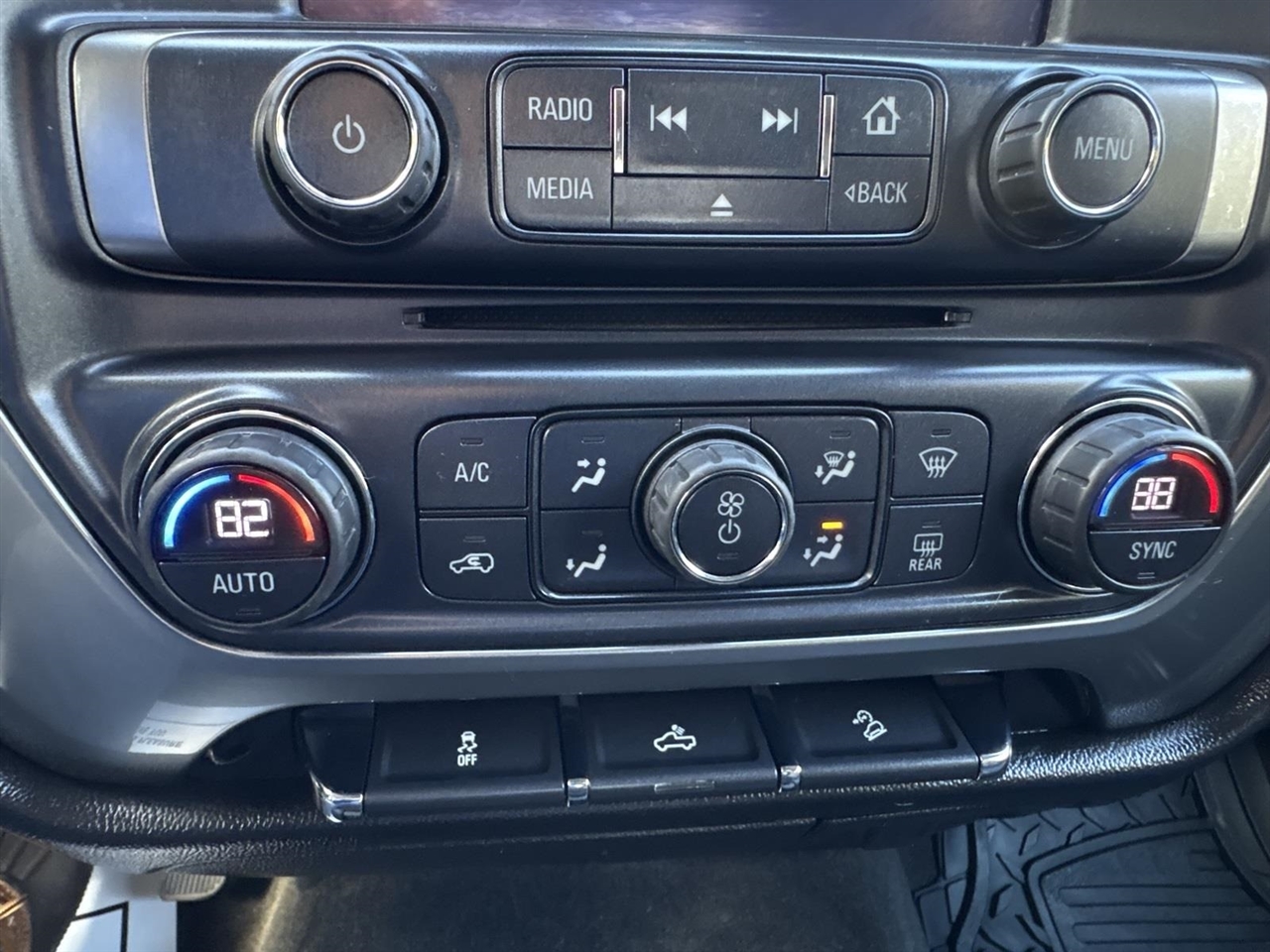 Chevrolet Silverado 1500 LT Double Cab 4WD 2016