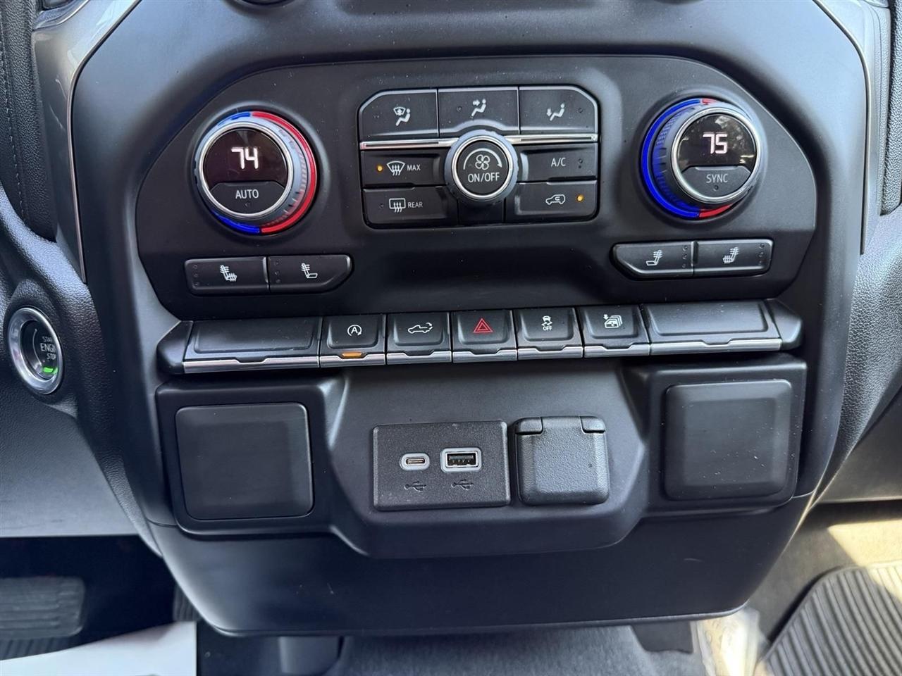 Chevrolet Silverado 1500  2021