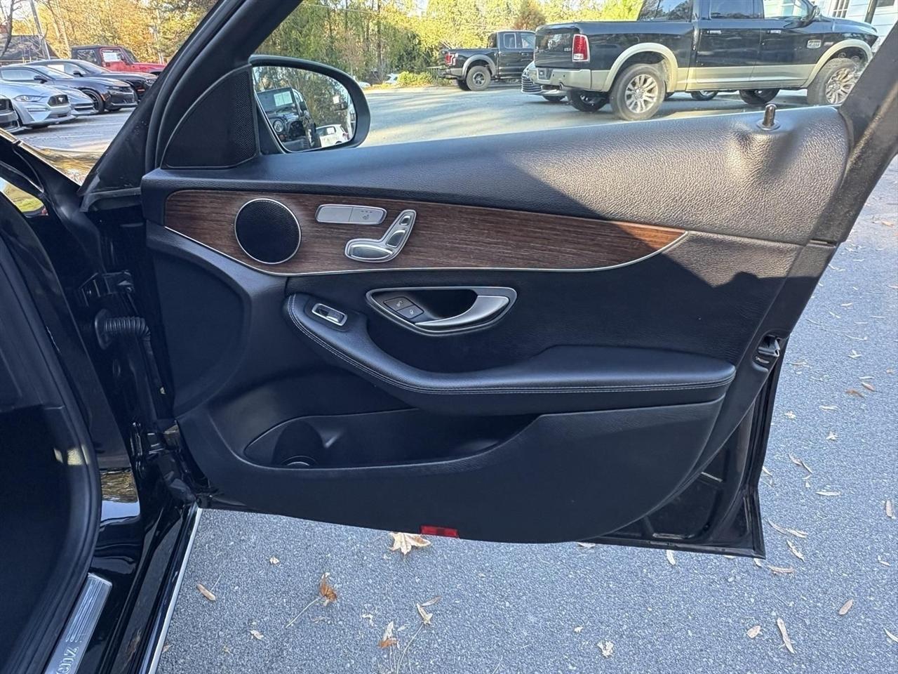 Mercedes-Benz C-Class  2019