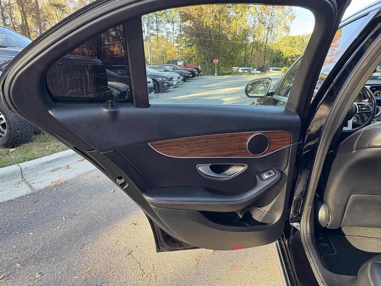 Mercedes-Benz C-Class  2019