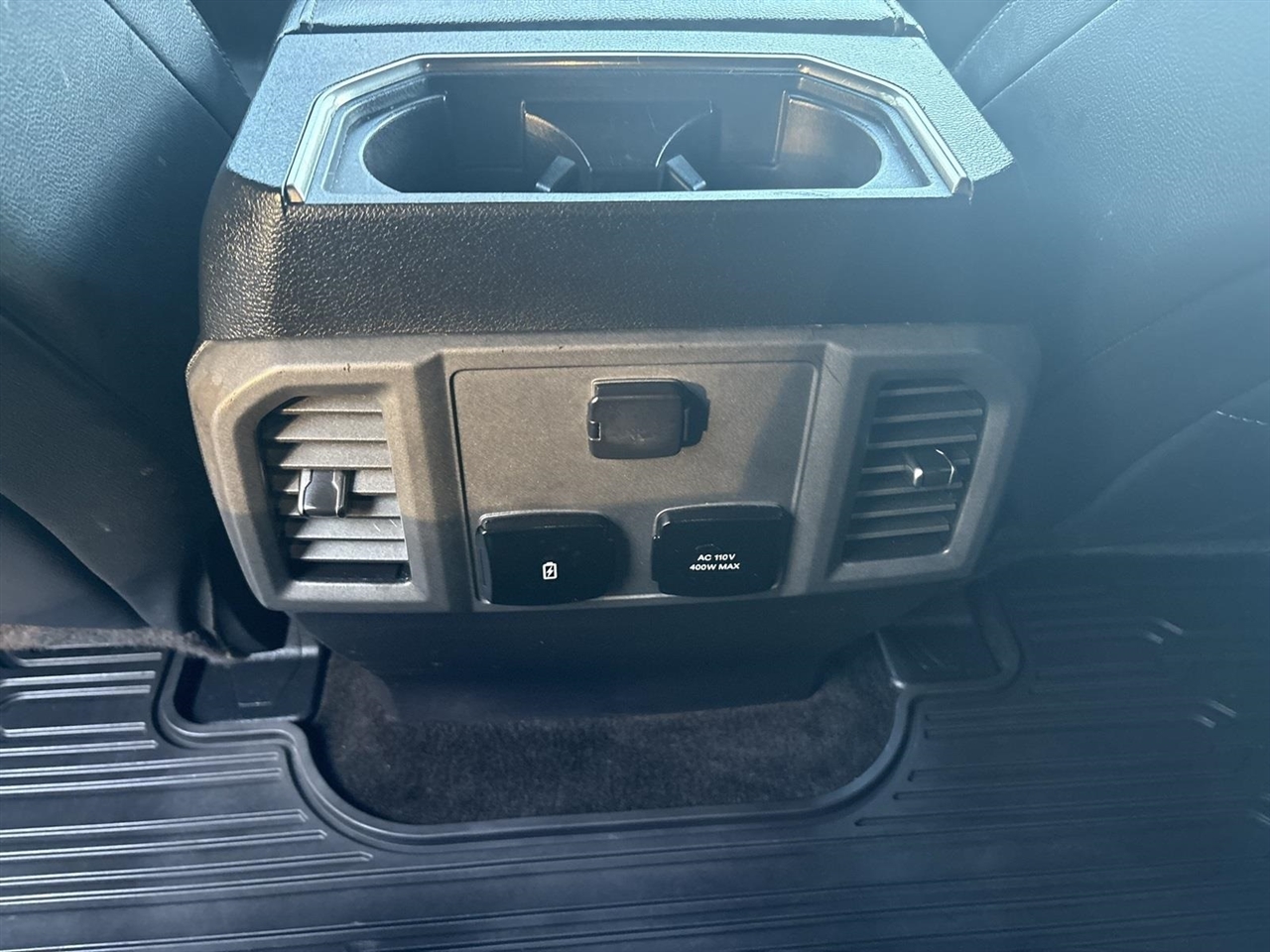 Ford F-150 Raptor SuperCrew 4WD 2018