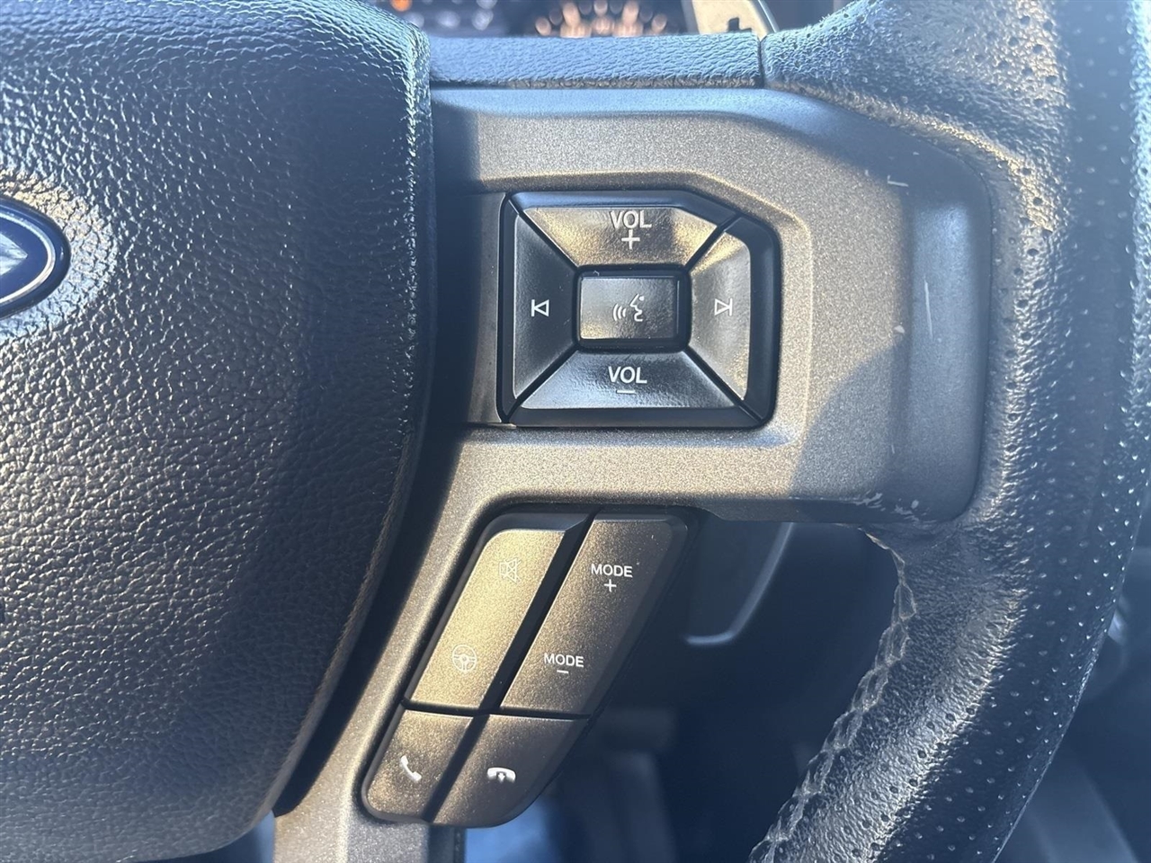 Ford F-150 Raptor SuperCrew 4WD 2018