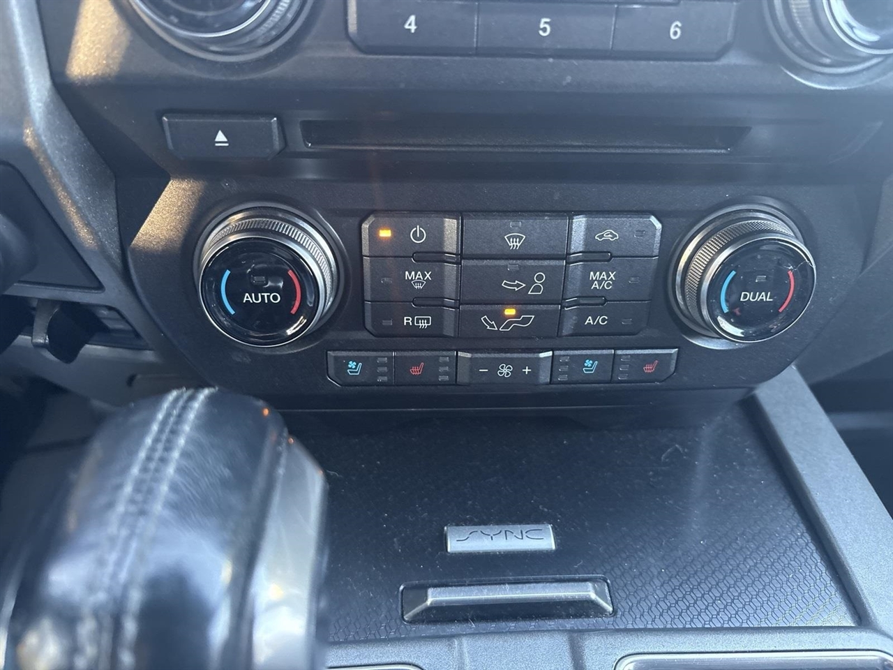 Ford F-150 Raptor SuperCrew 4WD 2018