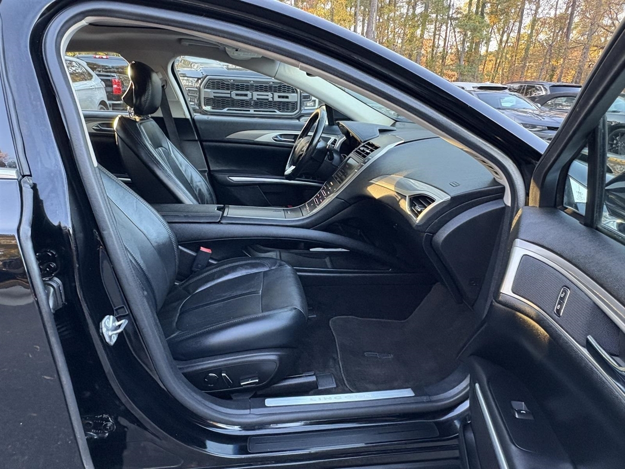 Lincoln MKZ Hybrid Sedan 2016