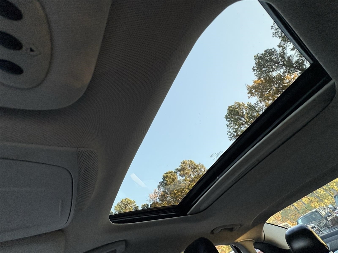 Lincoln MKZ Hybrid Sedan 2016