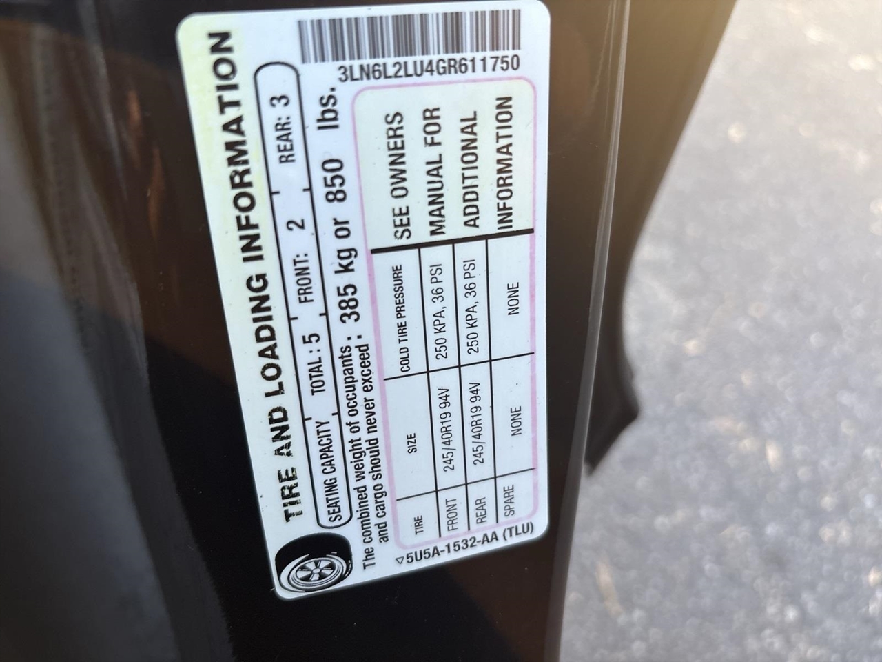 Lincoln MKZ Hybrid Sedan 2016