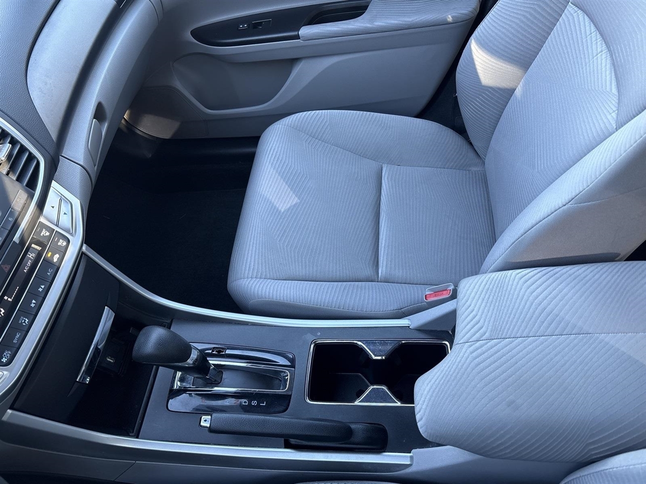 Honda Accord LX Sedan CVT 2015