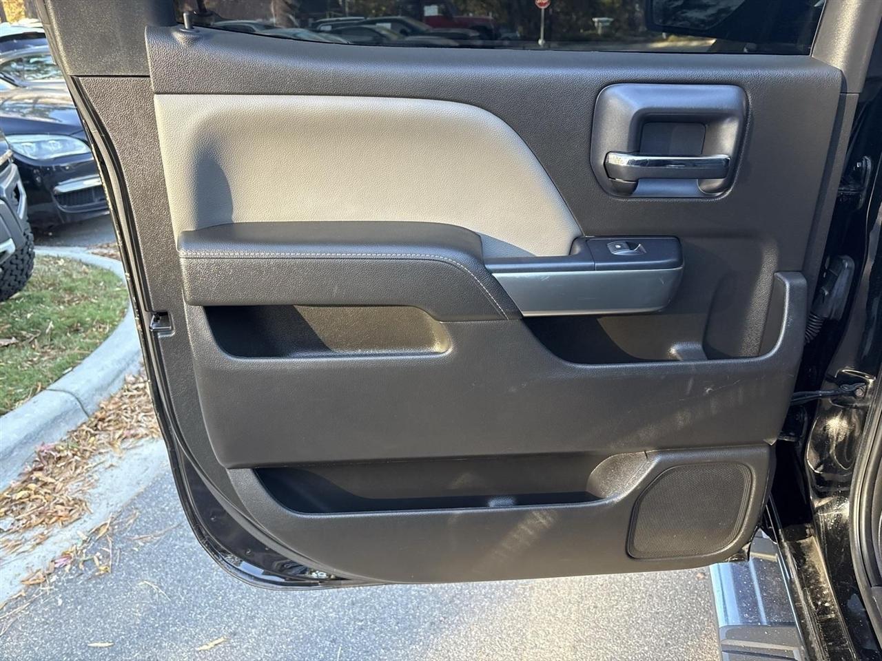 Chevrolet Silverado 1500  2018