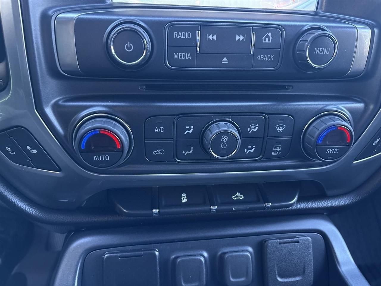 Chevrolet Silverado 1500  2018