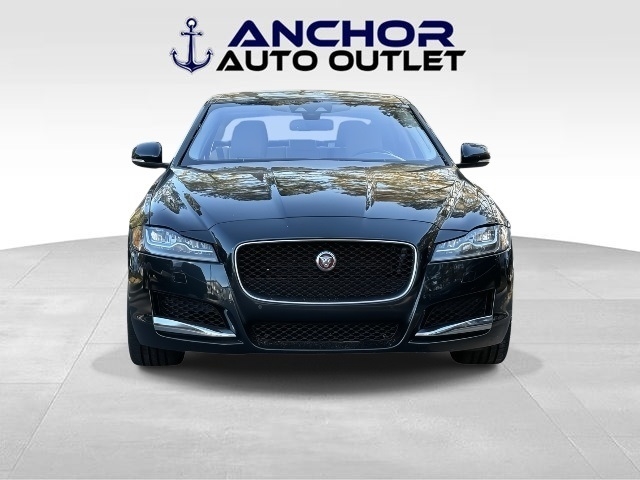 2016 Jaguar XF 35t Premium photo 2