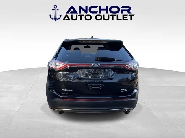 2017 Ford Edge SEL photo 4