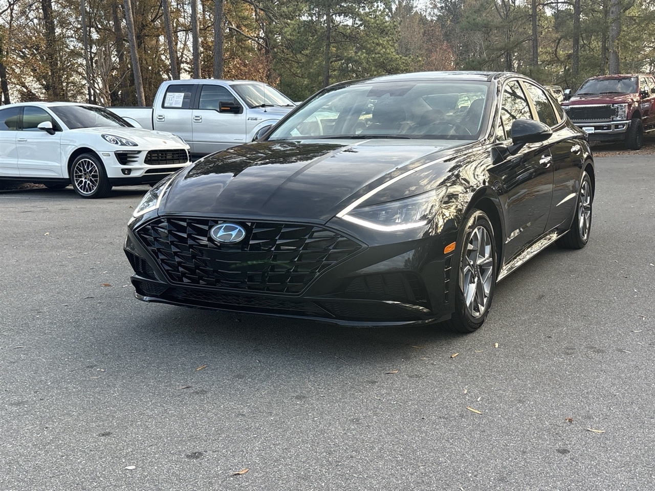 2020 Hyundai Sonata Convenience SEL Premium photo 3