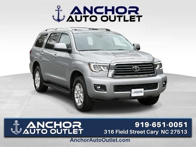 2019 Toyota Sequoia SR5's photo