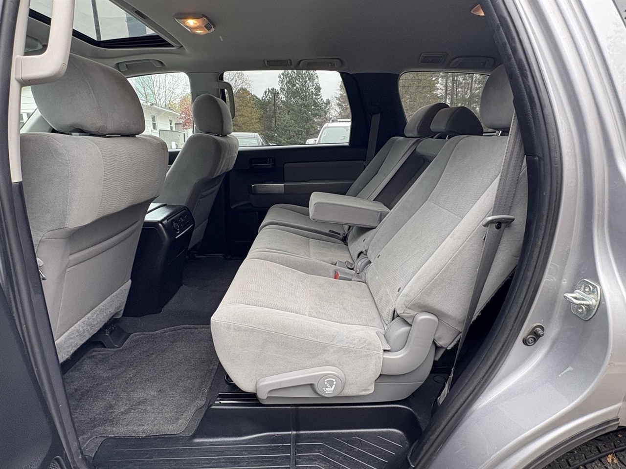 Toyota Sequoia  2019