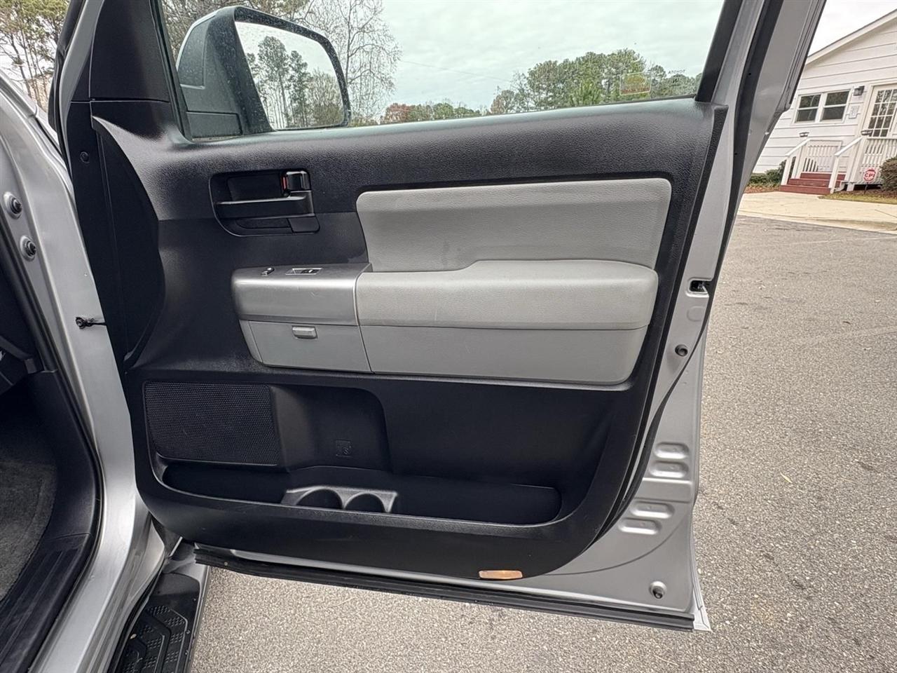 Toyota Sequoia  2019