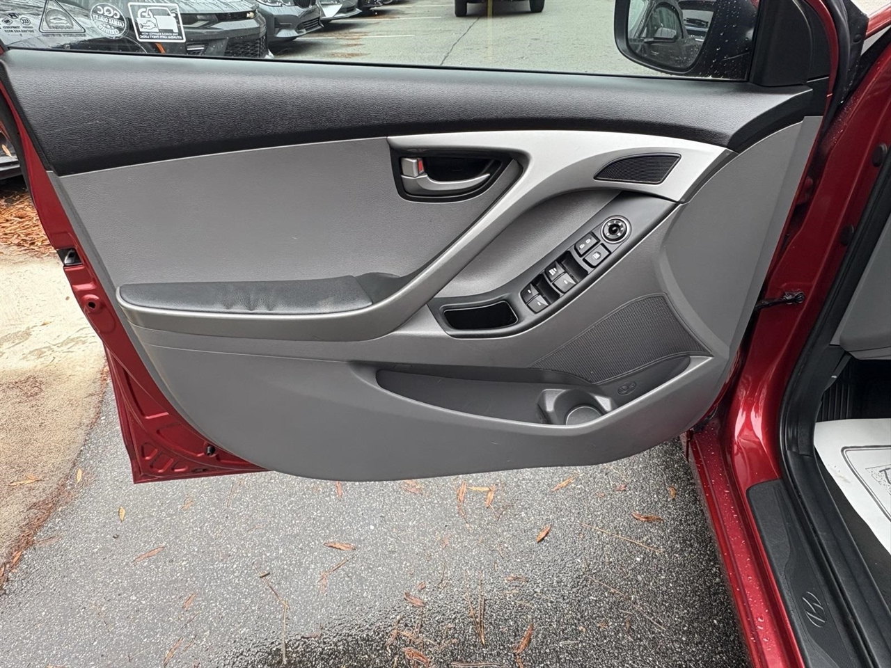 Hyundai Elantra SE 6AT 2016