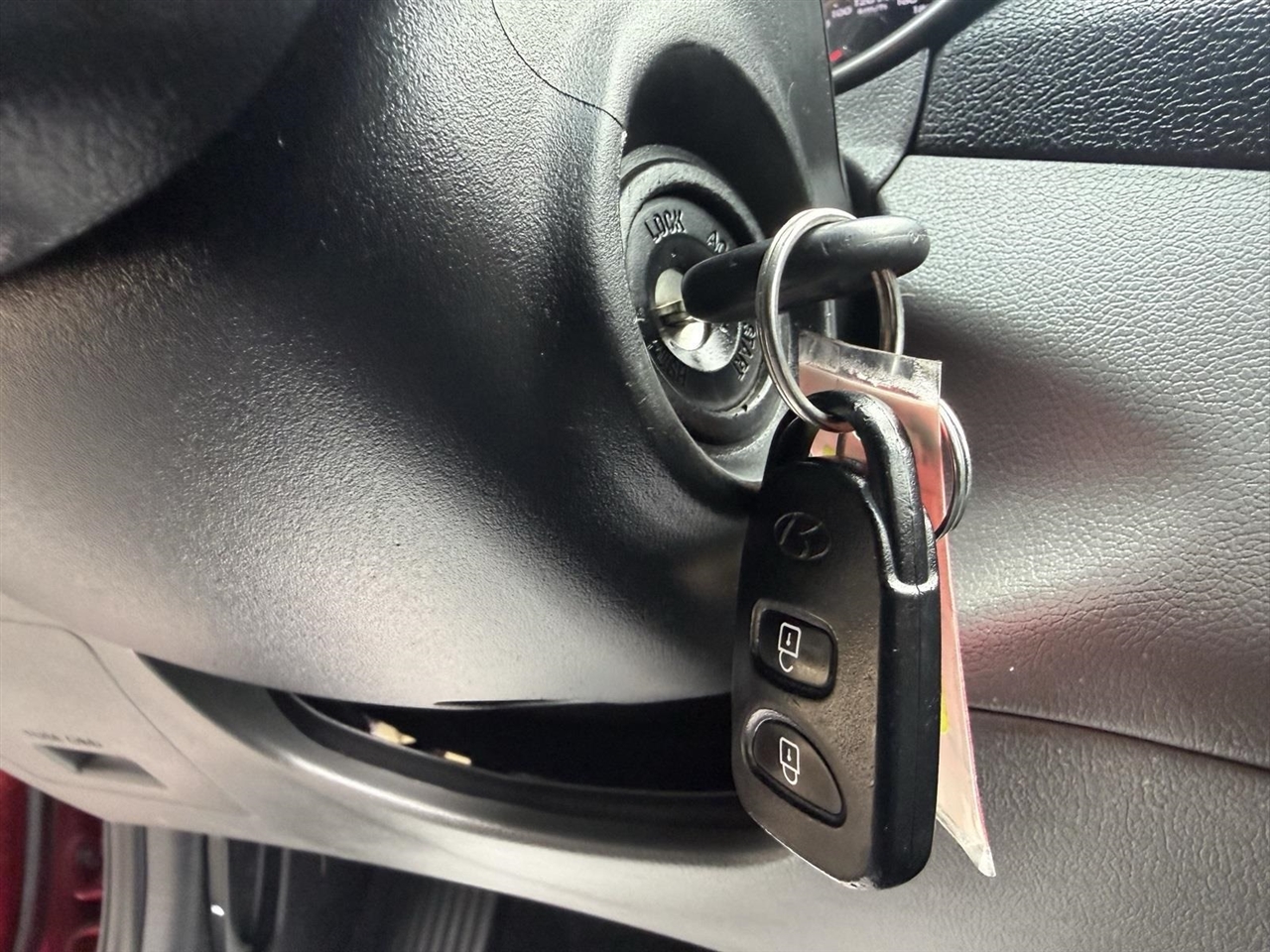 Hyundai Elantra SE 6AT 2016