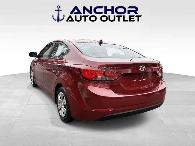 Hyundai Elantra  2016
