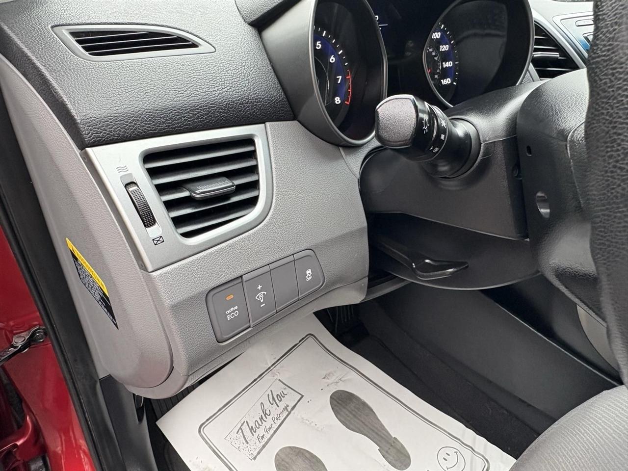 Hyundai Elantra  2016