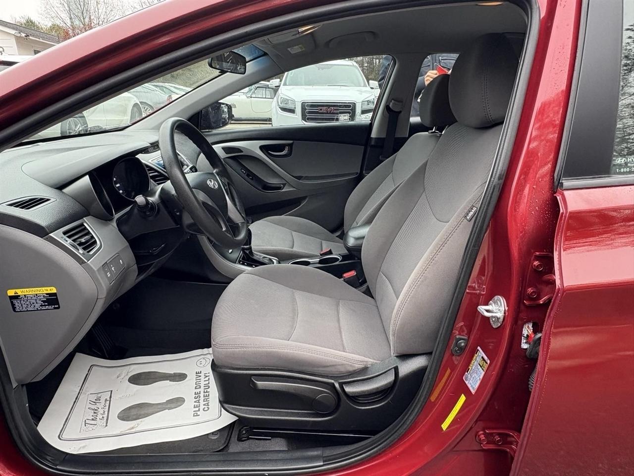 Hyundai Elantra  2016