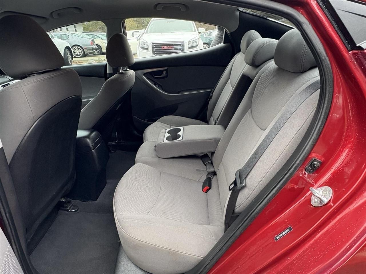 Hyundai Elantra  2016