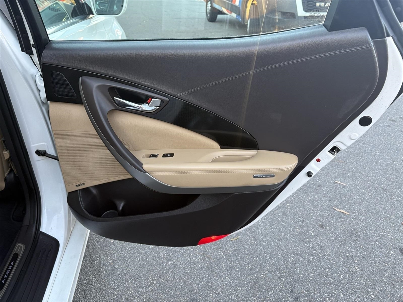 Hyundai Azera Base 2016