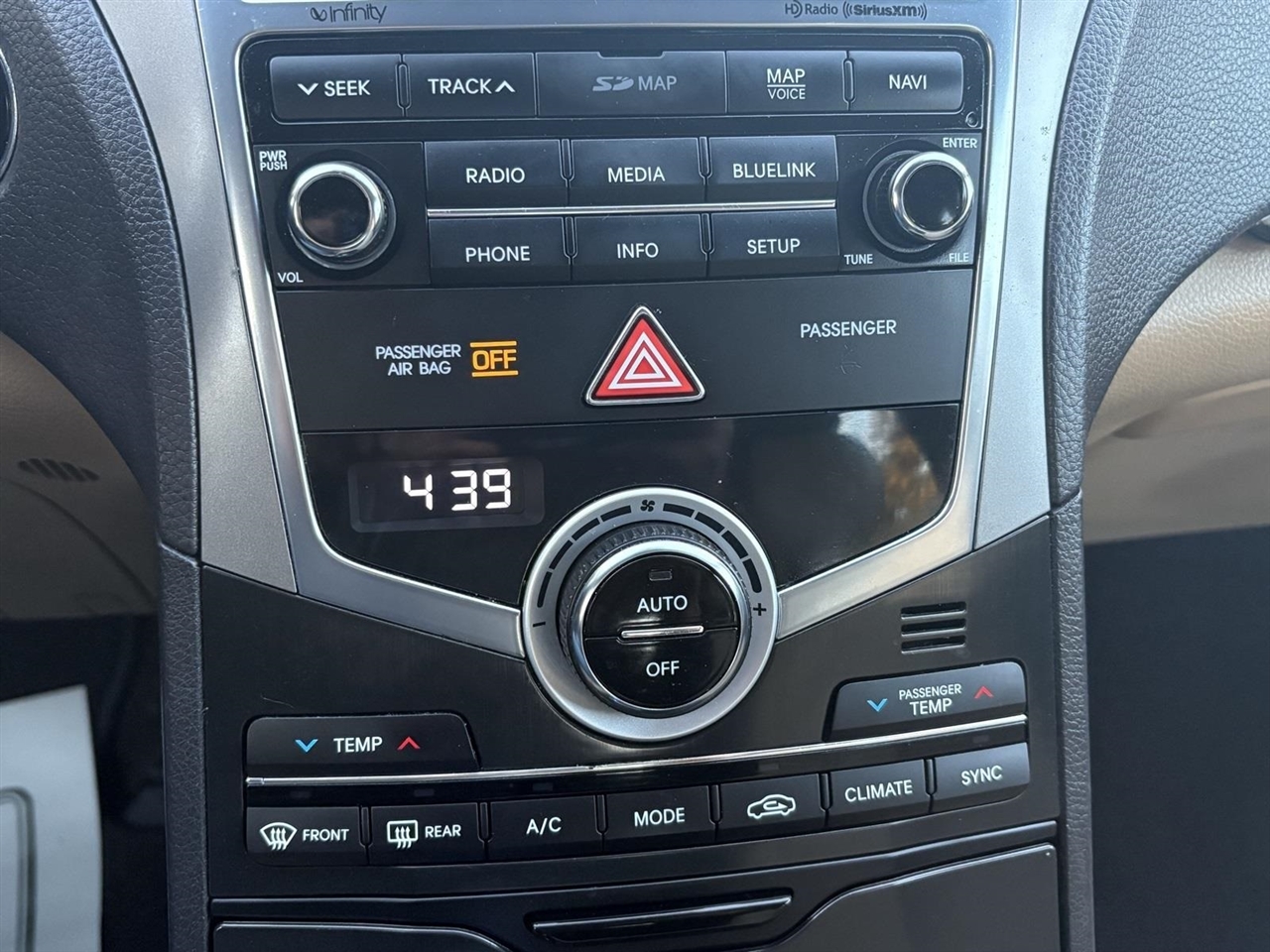 Hyundai Azera Base 2016