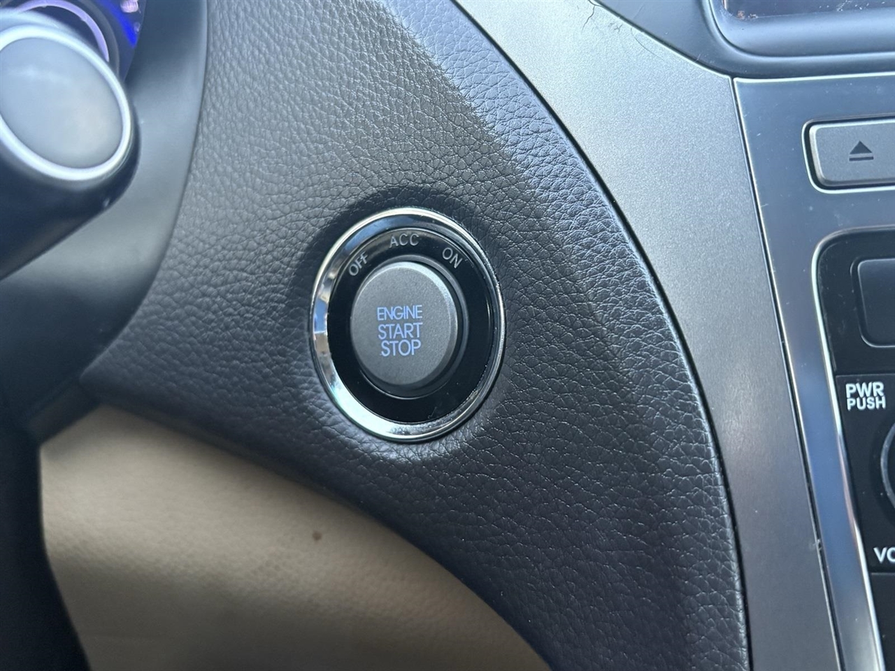 Hyundai Azera Base 2016