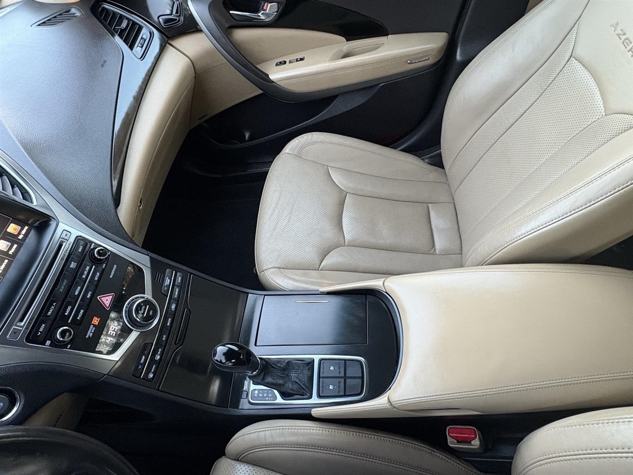 Hyundai Azera Base 2016