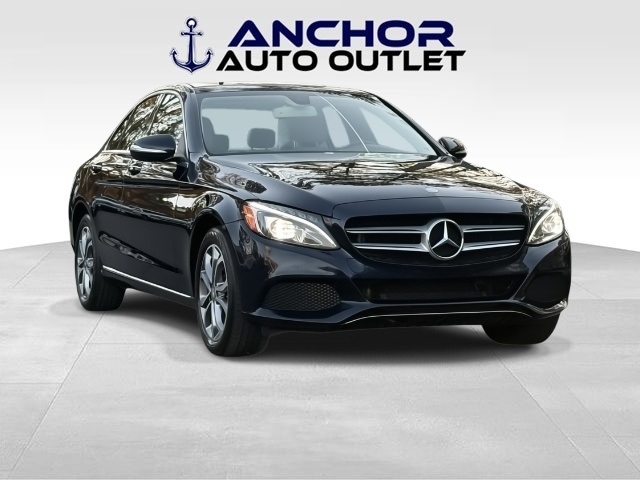 2015 Mercedes-Benz C-Class C300's photo