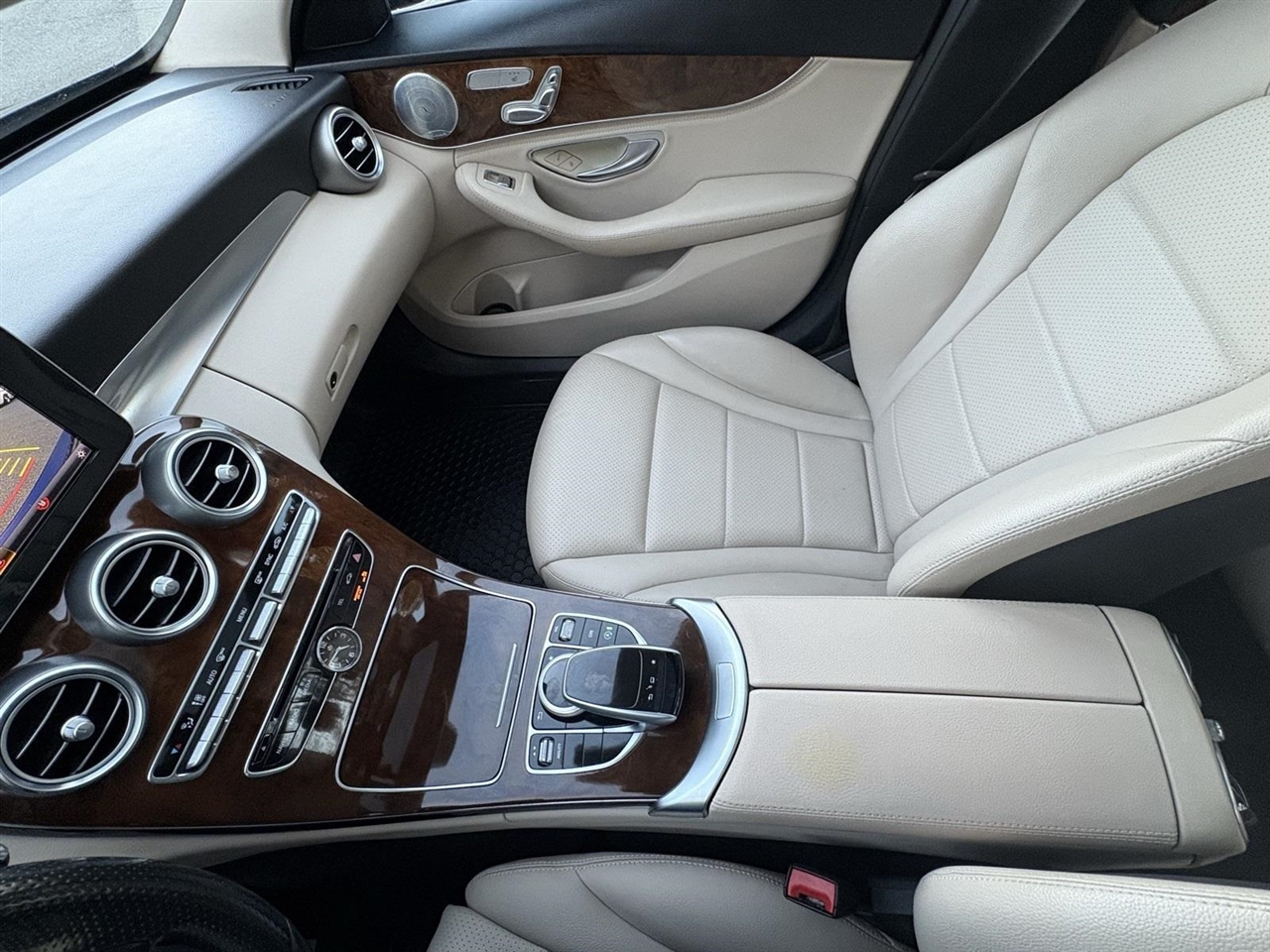 Mercedes-Benz C-Class C300 4MATIC Sedan 2015