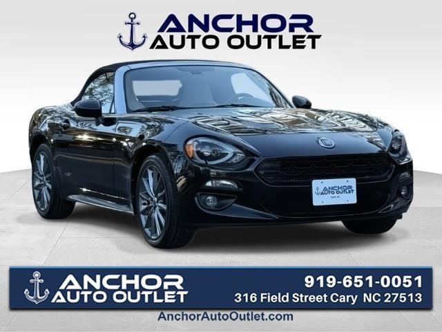 2019 FIAT 124 Spider Lusso's photo