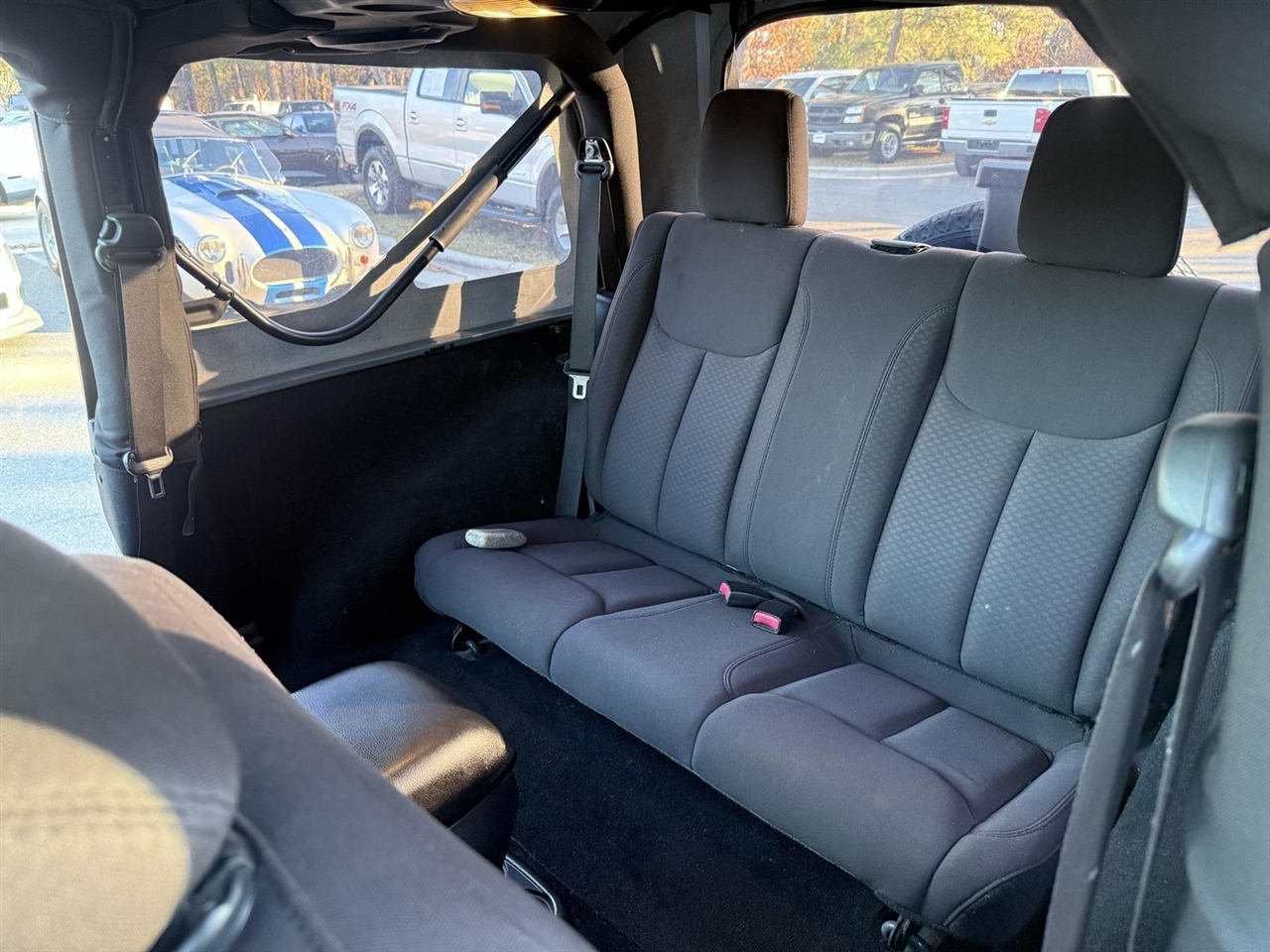 Jeep Wrangler Sport 4WD 2014