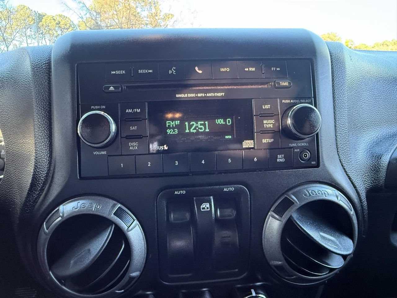 Jeep Wrangler Sport 4WD 2014