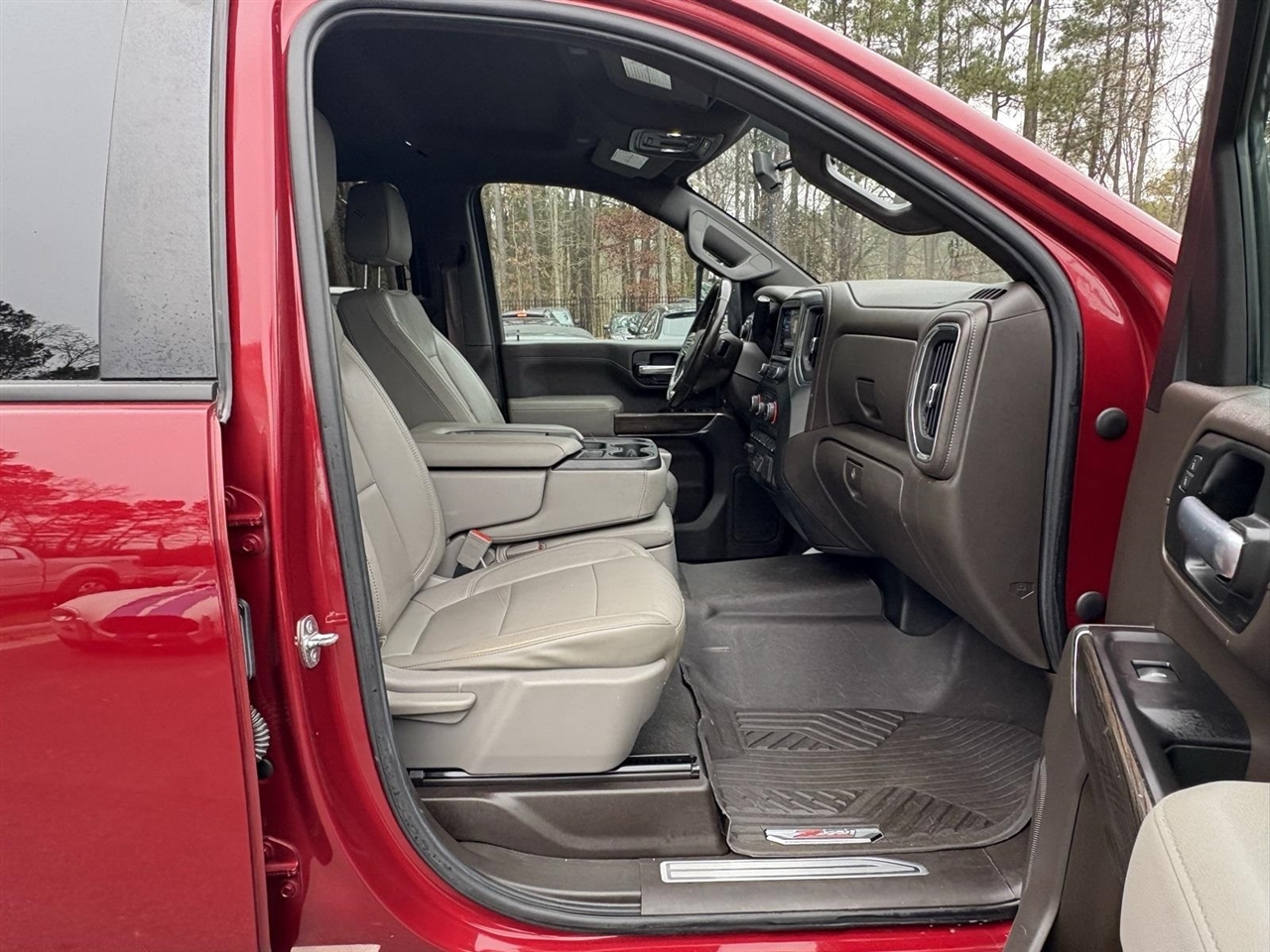 Chevrolet Silverado 2500HD LT Crew Cab Long Box 4WD 2020