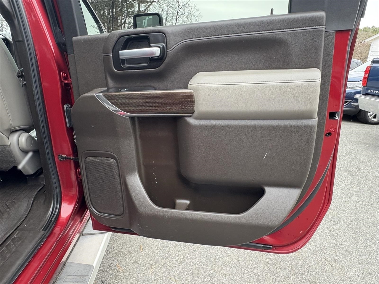 Chevrolet Silverado 2500HD LT Crew Cab Long Box 4WD 2020