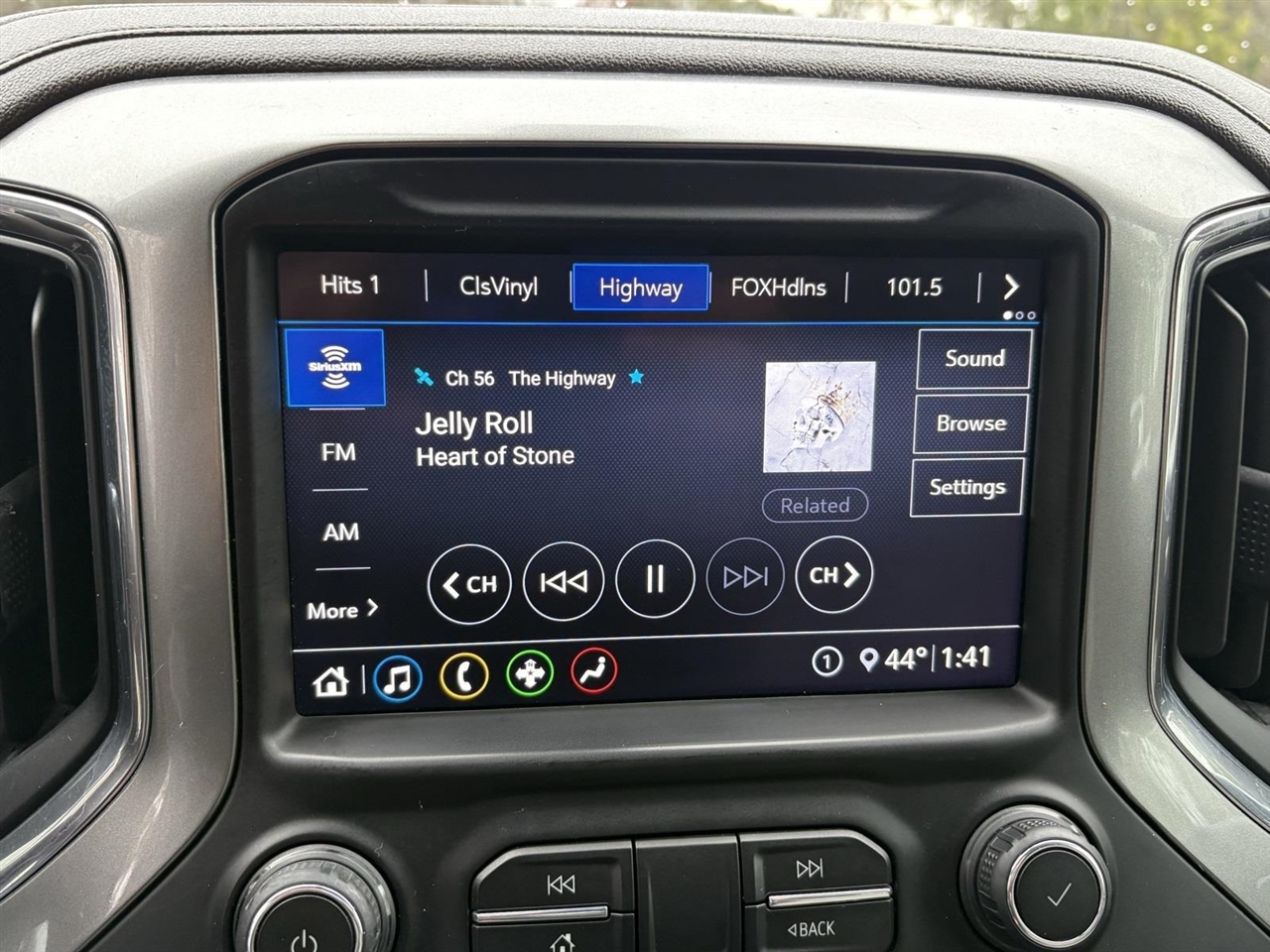 Chevrolet Silverado 2500HD LT Crew Cab Long Box 4WD 2020