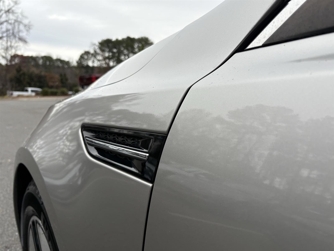 Kia Optima Hybrid Sedan 2011