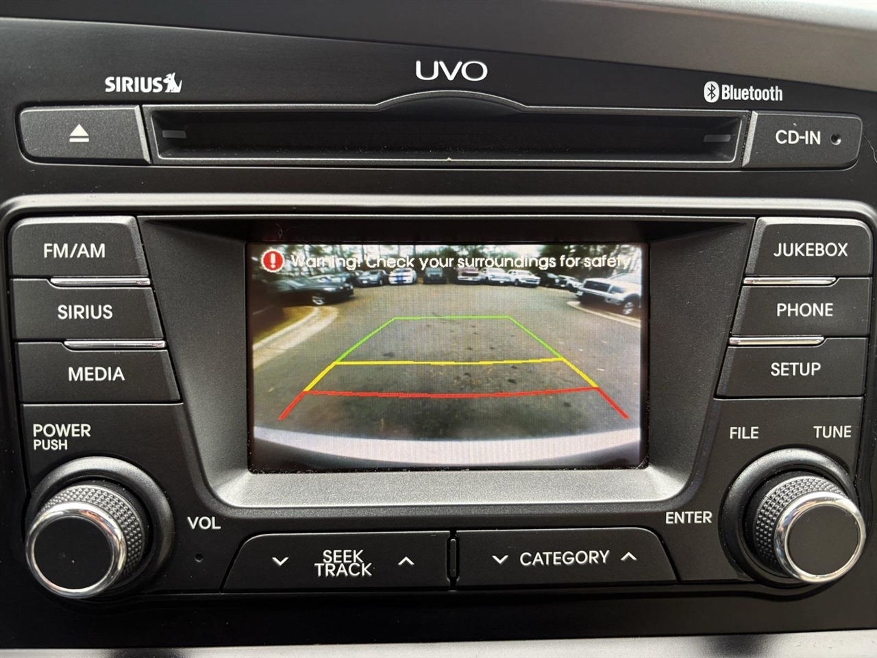 Kia Optima Hybrid Sedan 2011