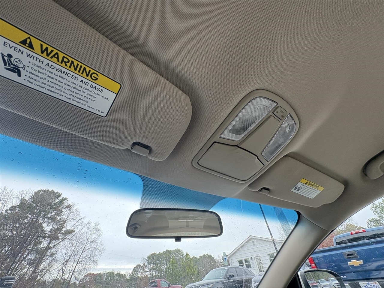 Kia Optima Hybrid Sedan 2011