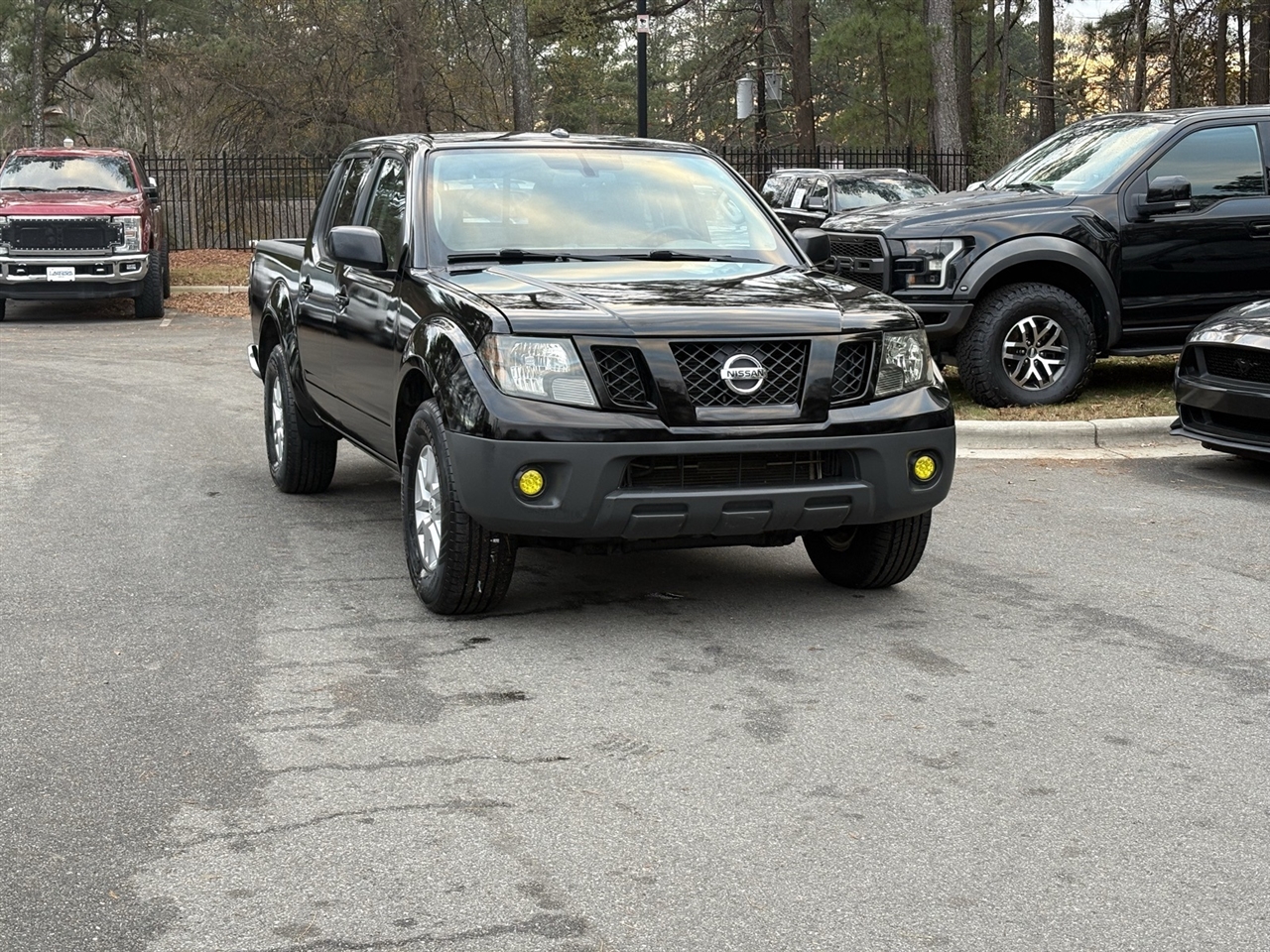 Nissan Frontier S Crew Cab 5AT 2WD 2017